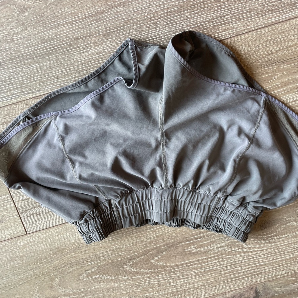 Lululemon Hotty Hot Short